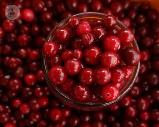 Cystitis treatment - can you really drink cranberry juice?