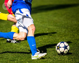 In our latest article, consultant orthopaedic surgeon, Mr Shahid Punwar, reveals when it is safe to return to sport following an ACL reconstruction operation.
