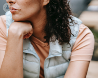 Woman with urinary incontinence