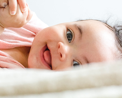 Newborn with Hernia Umbilical Cord - OAS