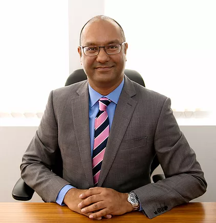 Mr Bob Chatterjee Orthopaedic Surgeon In Central London